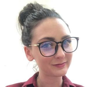 Meet your Posher, Nicole